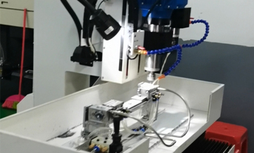 <b>清洗數控鉆床,掌握下面幾種方法,輕松延長機床壽命</b>